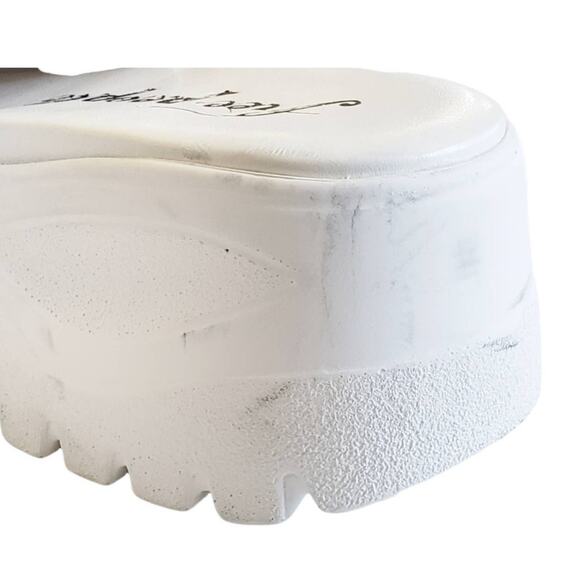 FREE PEOPLE Poolside sporty white open toe sandals leather slides Sz 40 / 10 NEW - Picture 5 of 8